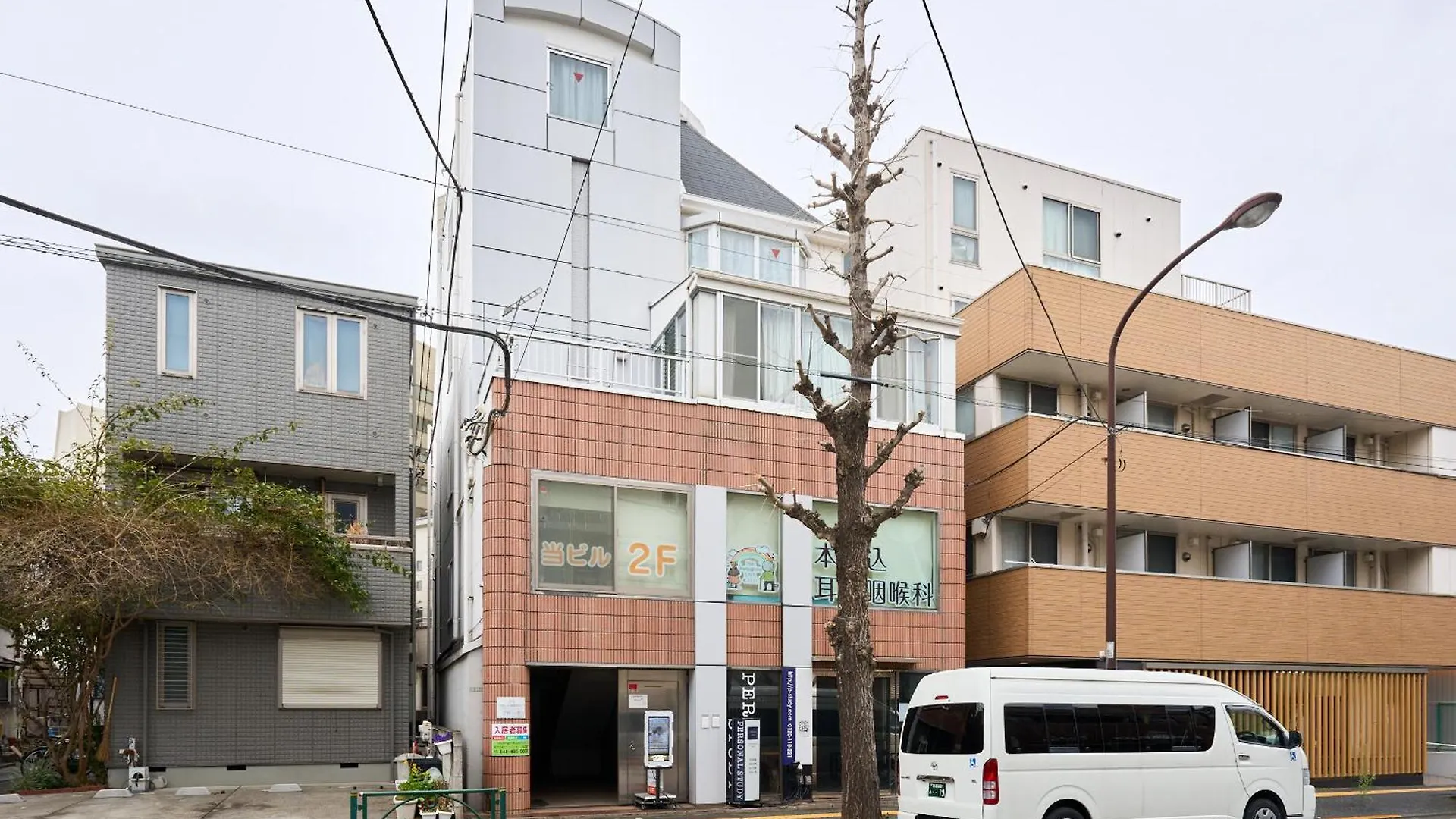 トータル140㎡/メゾネットタイプ豪華マンション/エレベーター付き/駅徒歩7分/最大16人 Διαμέρισμα Τόκιο 0*,