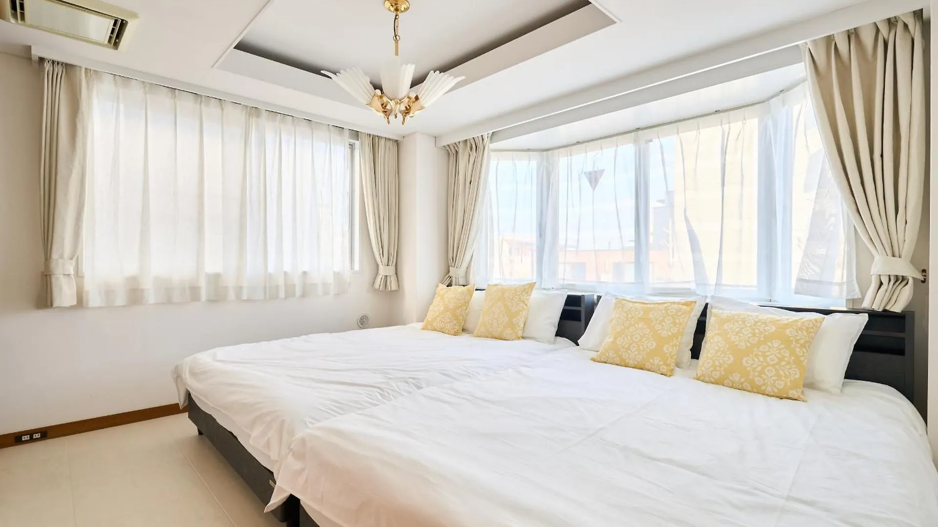 トータル140㎡/メゾネットタイプ豪華マンション/エレベーター付き/駅徒歩7分/最大16人 Apartment Tokyo